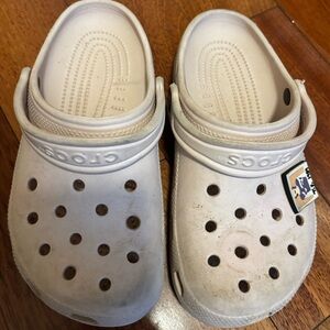 Crocs big kids J3 includes Taylor Swift jib!
